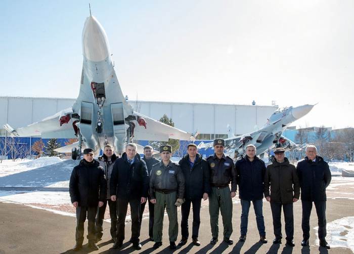  Des représentants de la Force aérienne azerbaïdjanaise visitent des entreprises russes 