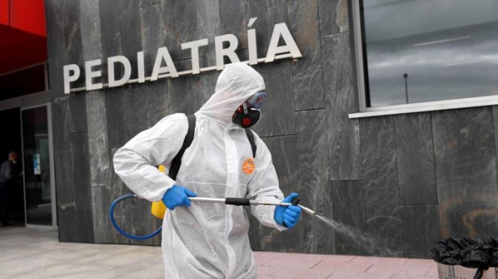 İspaniyada koronavirusdan ölüm halları azaldı 