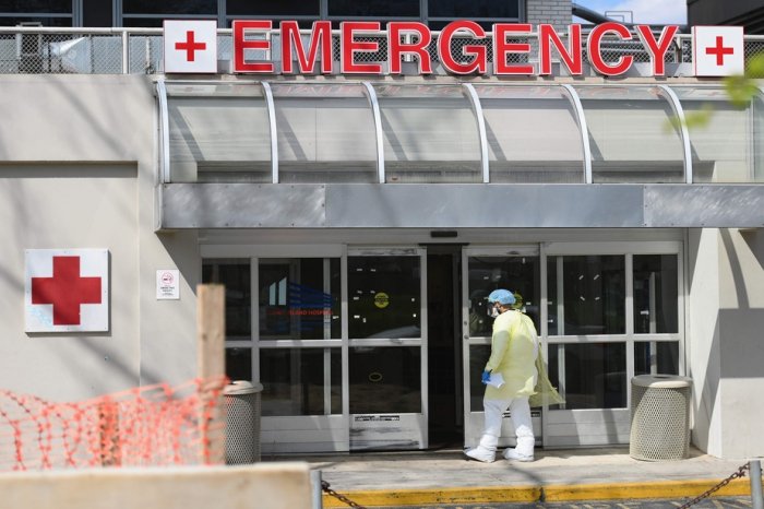   Coronavirus: bilan record de 2.569 morts en 24 heures aux Etats-Unis  