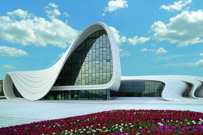   Heydar Aliyev Zentrum erreicht die Top 3 der GUS  
