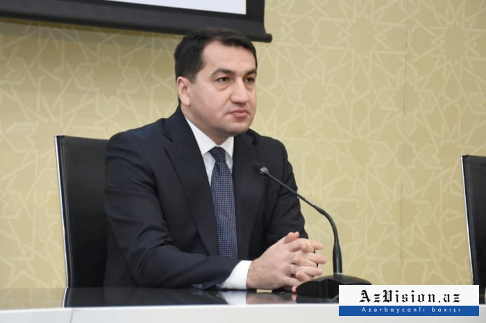     Hikmet Hajiyev:   "Der Staat erfüllt seine Pflicht"  