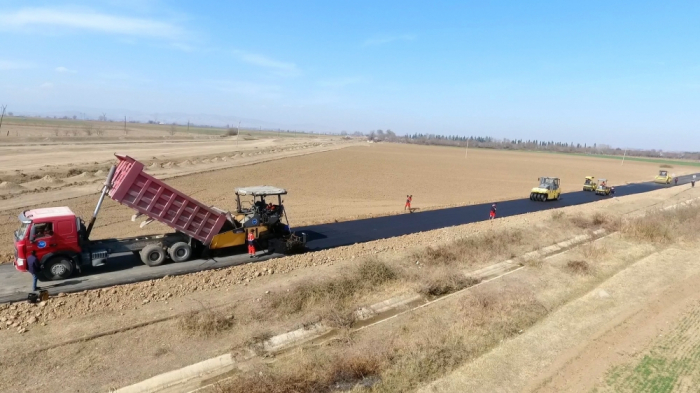   Se ha iniciado la reconstrucción de las carreteras en varios asentamientos en Tovuz  