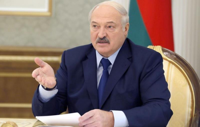 "İstəsəm sərt oğlan olduğumu göstərərəm"- Lukaşenko