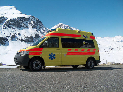 Swiss to expand emergency aid programme as coronavirus toll mounts
