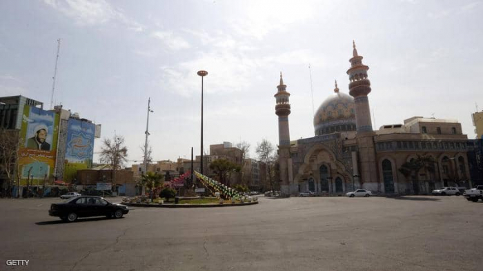 إيران تعيد فتح جميع المساجد "لإحياء ليال معينة في رمضان"
