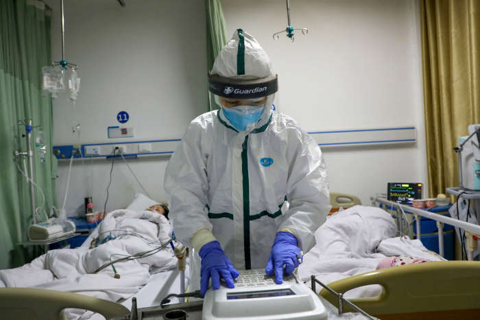 Ukraynada 3208 tibb işçisi koronavirusa yoluxdu