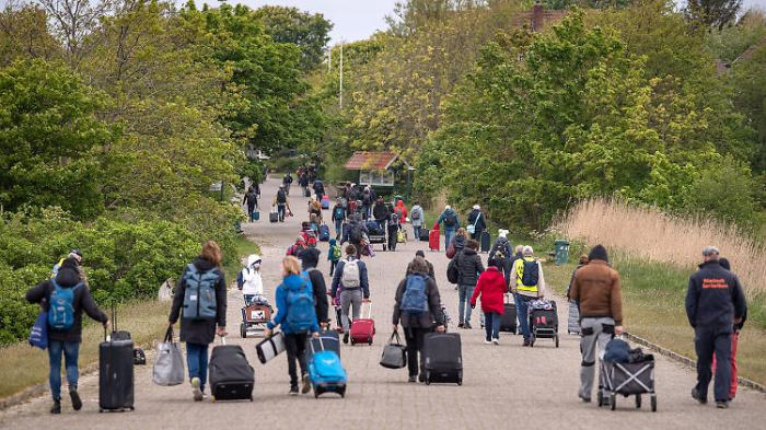 Derzeit weniger als 16.000 Corona-Infizierte