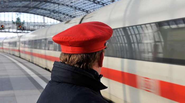 Gewerkschaft fürchtet Kahlschlag bei Bahn