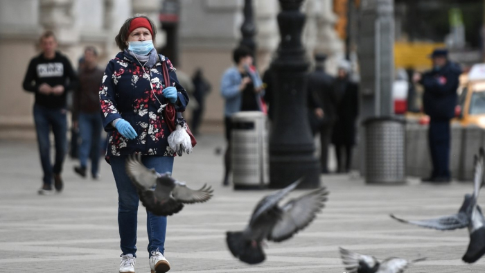 Rusia detecta 9.263 nuevos casos de coronavirus y el total se acerca a los 300.000