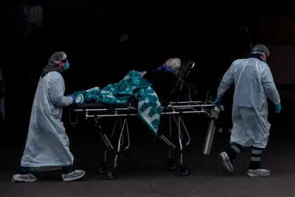 Colapsó un hospital chileno por la falta de camas para uso crítico