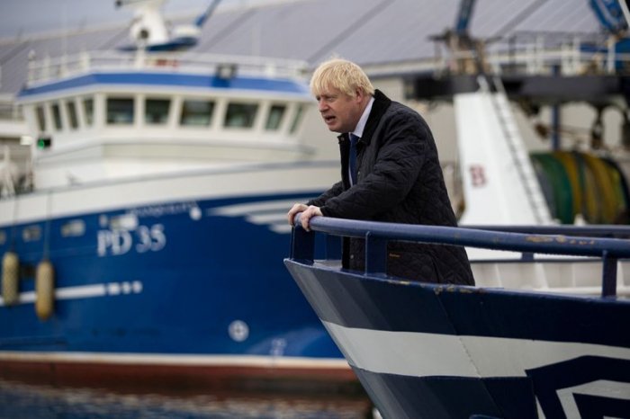 EU ready to ease fisheries demands in Brexit talks: sources