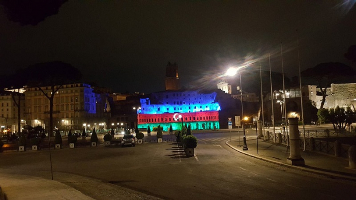   Beamtin des Außenministeriums dankt Italien -   FOTO    