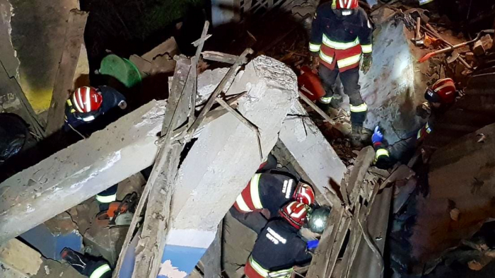 El derrumbe de un edificio de viviendas en Quito deja víctimas