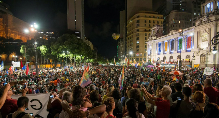 تظاهرات شعبية حاشدة في أحياء العاصمة البرازيلية ضد سياسات القتل