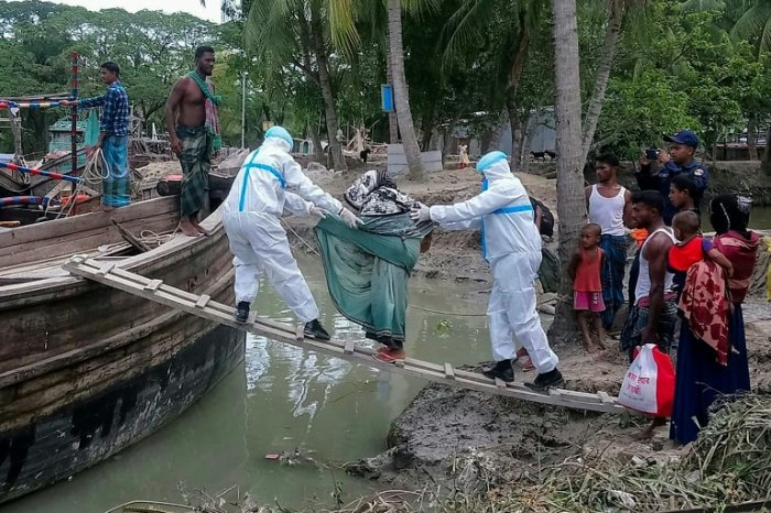   Un premier mort   du cyclone Amphan au Bangladesh