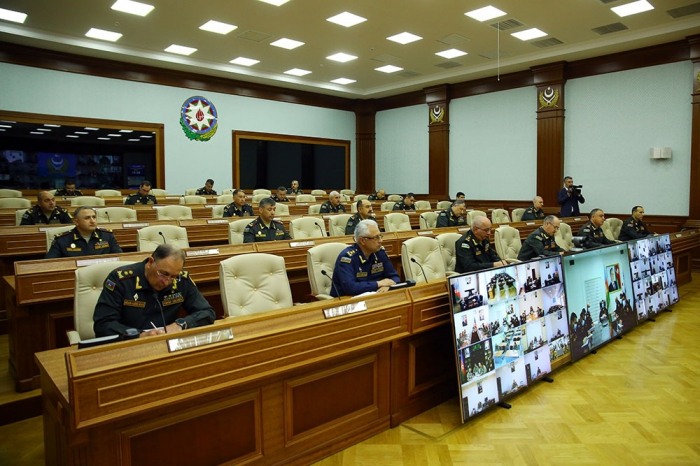     Ministro de Defensa  : “El comandante supremo estima altamente la eficacia del Ejército azerbaiyano en el combate”  