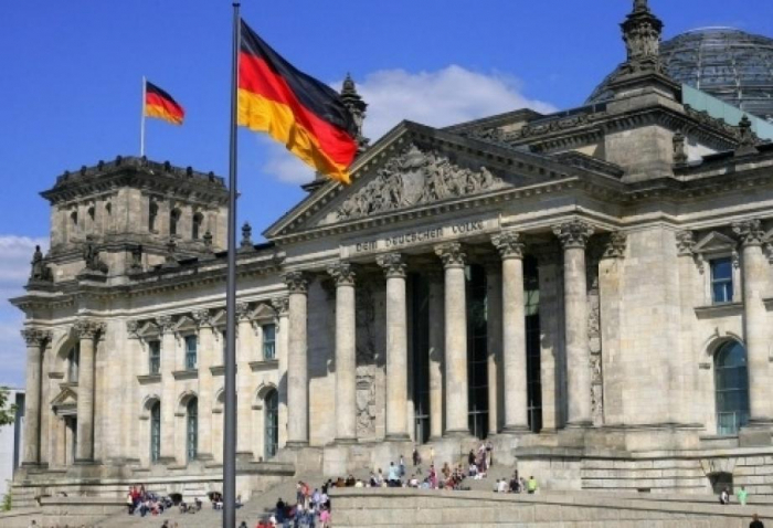    ألمانيا تحظر أنشطة ممثل ما يسمى بالنظام  