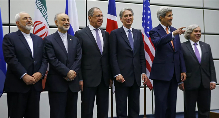 بعد تبادل السجناء... هل تجلس أمريكا وإيران حول طاولة تفاوض؟