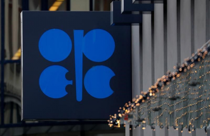 OPEC, Russia discuss extending oil cuts for 1-2 months