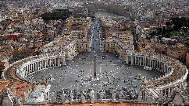 El Vaticano incorpora la transparencia de concursos de contratos públicos, urgido por un déficit galopante