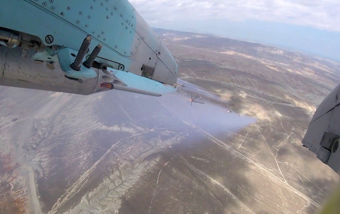   Ejército azerbaiyano realizan entrenamientos tácticos de vuelo -   VIDEO    