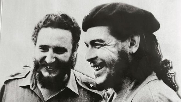   Alberto Bayo:   el legionario español que fue un héroe de la II República y adiestró a Fidel Castro