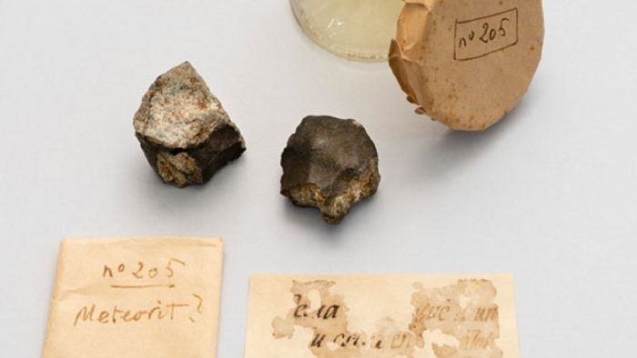 Hallan dos fragmentos de un meteorito que cayó en 1703 y descubren su origen