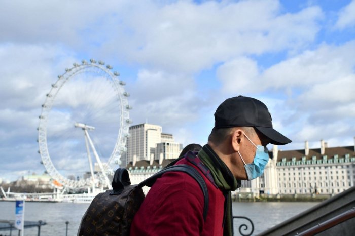 UK coronavirus death toll rises by 204 to 40,465