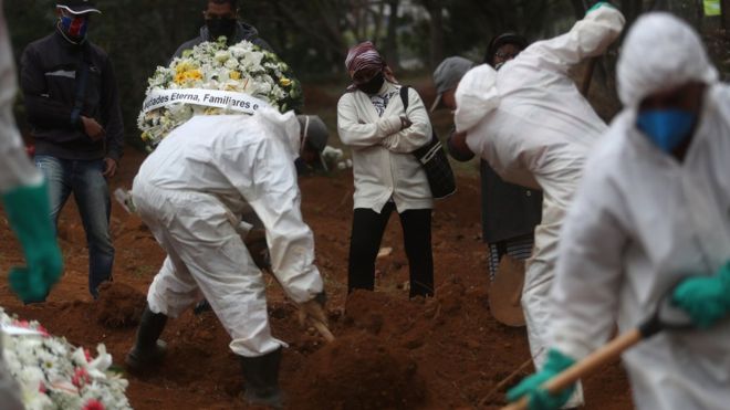 Coronavirus: Hard-hit Brazil removes data amid rising death toll