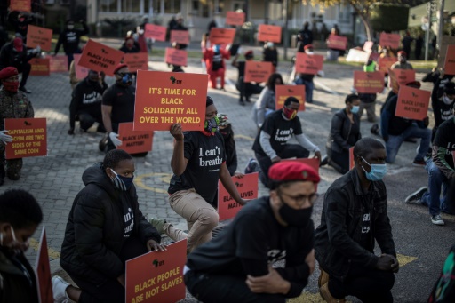   Afrique du sud:   la gauche radicale manifeste contre le racisme
