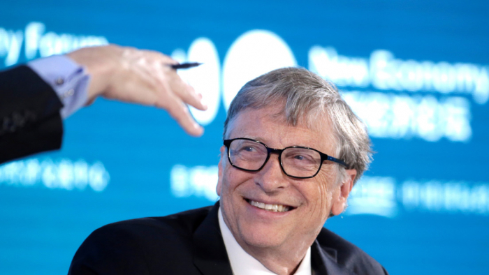 Una inversión en una plataforma de autos usados incrementa la fortuna de Bill Gates