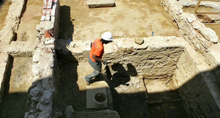 Ältestes Kunstwerk in Ostasien: Archäologen entdeckten Vögelchen aus Altsteinzeit –   Video  