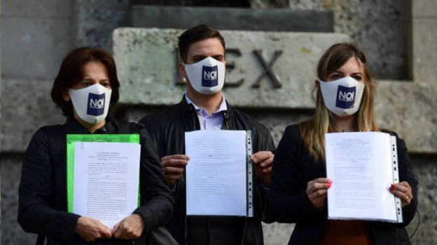 Coronavirus: Italy prosecutors to quiz PM Conte on crisis