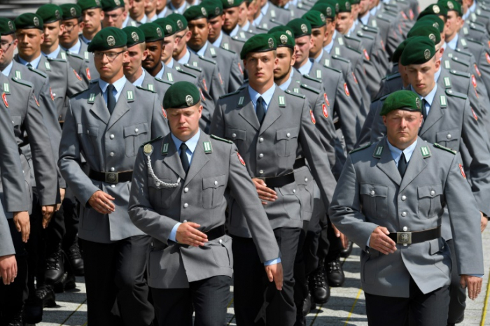 Wehrbeauftragte beklagt rechtsextreme Strukturen bei Bundeswehr