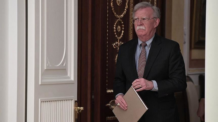 Trump presenta una demanda para detener lanzamiento del libro de Bolton