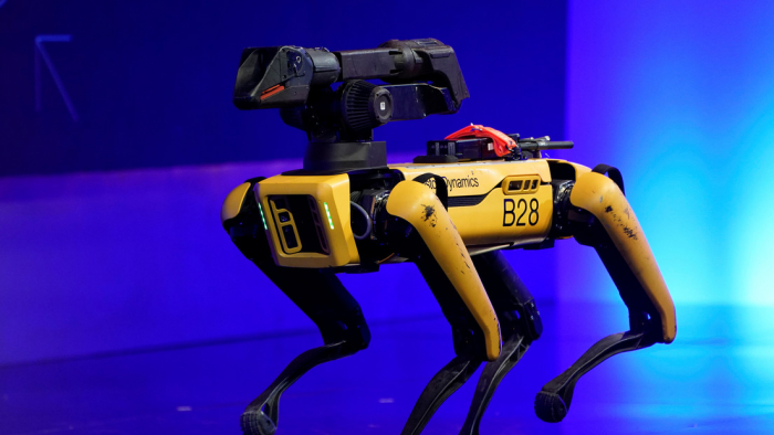 La compañía estadounidense Boston Dynamics lanza al mercado a su 