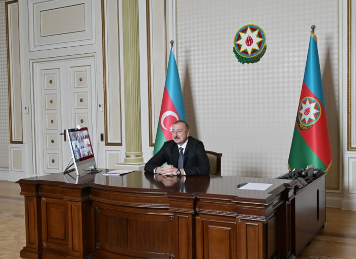   Präsident Ilham Aliyev hält Videokonferenz mit Vertretern der Weltbank ab  