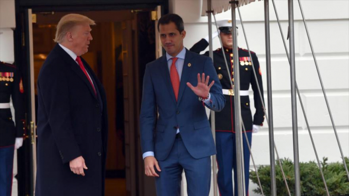 Trump, decepcionado con Guaidó, no descarta reunirse con Maduro