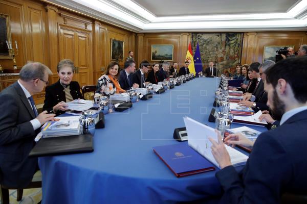 El rey preside hoy el Consejo Seguridad Nacional con Sánchez y 14 ministros