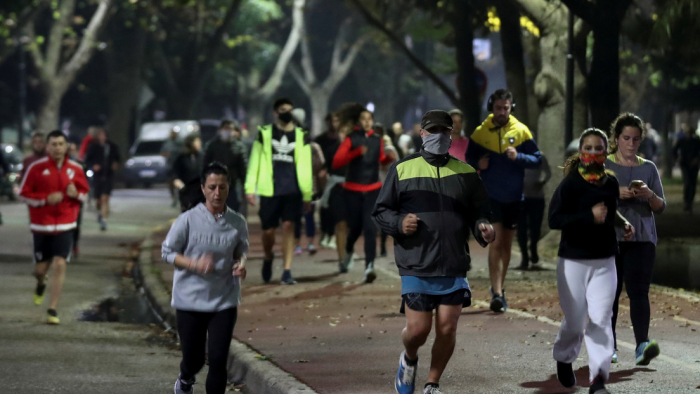 Argentina registra un nuevo máximo diario de casos de coronavirus, con 2.285 contagios en las últimas 24 horas