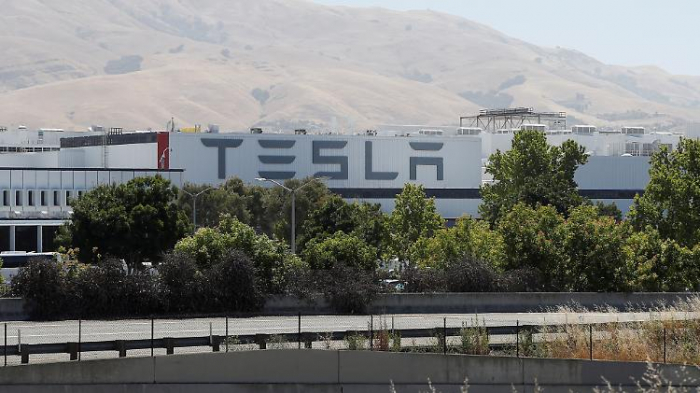   Tesla will selbst Autobatterien bauen  