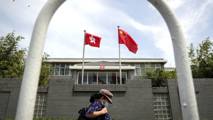 China advierte que tomará represalias contra las acciones de EE.UU. en Hong Kong