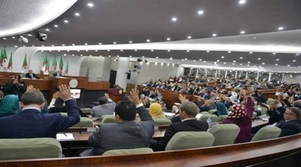 البرلمان الجزائري يصوت على موازنة معدلة