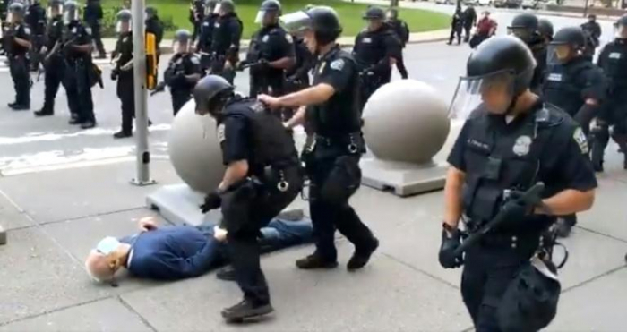 Etats-Unis: la police sur la sellette avant un nouveau week-end de rassemblements