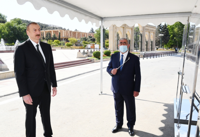  Präsident bei der Eröffnung des Fußgängerüberwegs in Baku - Aktualisiert