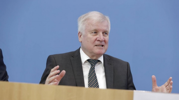 Bundesinnenminister Seehofer verbietet weitere rechtsextremistische Vereinigung