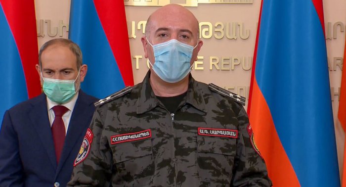  Ermənistanın polis rəisi də istefa ərizəsi yazdı 
