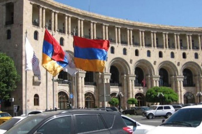 Ermənistanda konstitusiya dəyişiklikləri qüvvəyə mindi