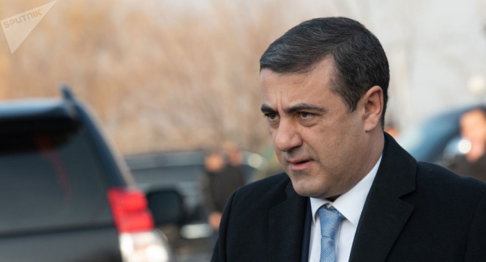 Ermənistanda daha bir vəzifəli şəxs istefa verdi 