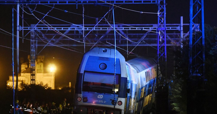 Tchéquie: des dizaines de blessés dans une collision de trains